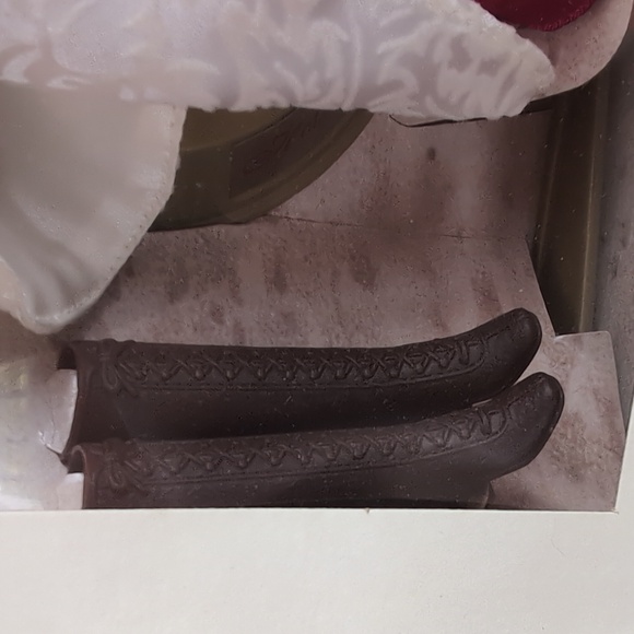 1995 Holiday Memories Barbie - Picture 8 of 8